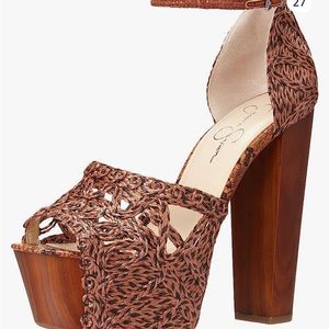 Jessica Simpson Women's Dessie Platform Sandal Heeled size 6 never been one